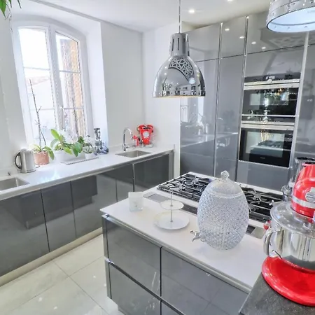 Standing 5 Pieces Centre Appartement *